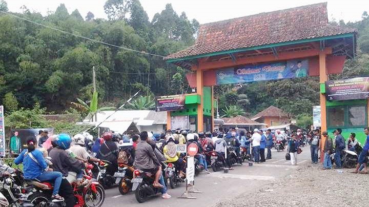 pintu masuk gunung galunggung